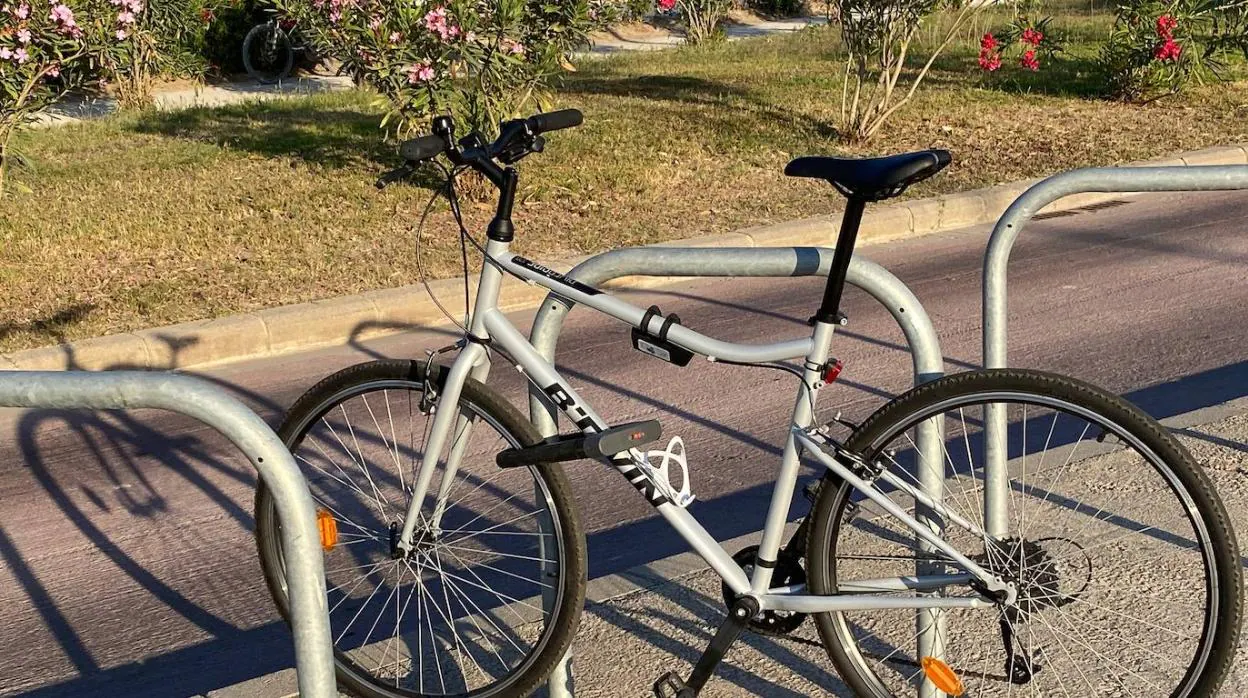 Cómo asegurar mi bicicleta para evitar un robo?