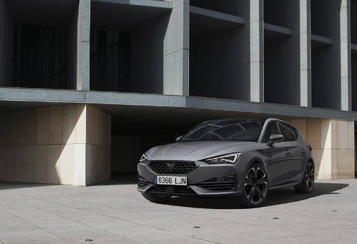 Cupra León e-Hybrid: el rey de los Leones estrena motor híbrido enchufable