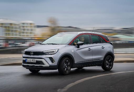 Opel Crossland: una nueva cara para el crossover familiar «made in Spain»