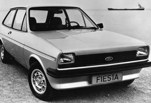 Del Seat 127 al Audi 200: así eran los coches de la transición española