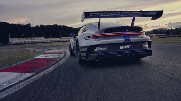 Nuevo Porsche 911 GT3 Cup: más espectacular en todo