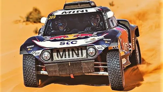 Así es el MINI de Carlos Sainz y Lucas Cruz para el  Dakar 2021