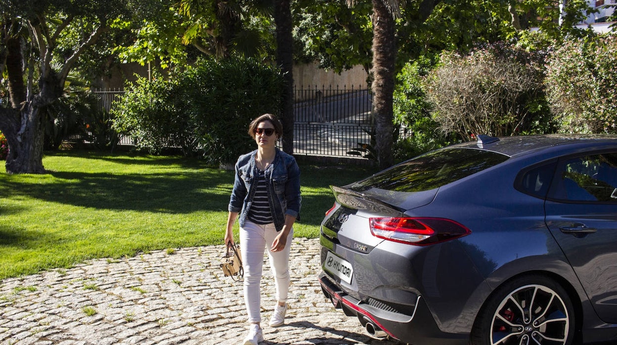 El coche de Ana Carrasco: «Suelo usar colores que no llamen mucho la atención»