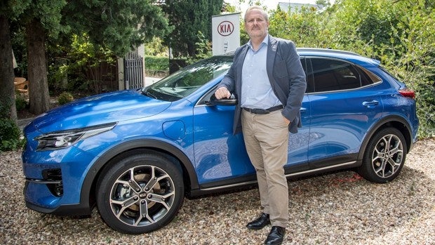 «El coche eléctrico triunfará en España cuando sea el primer coche familiar»