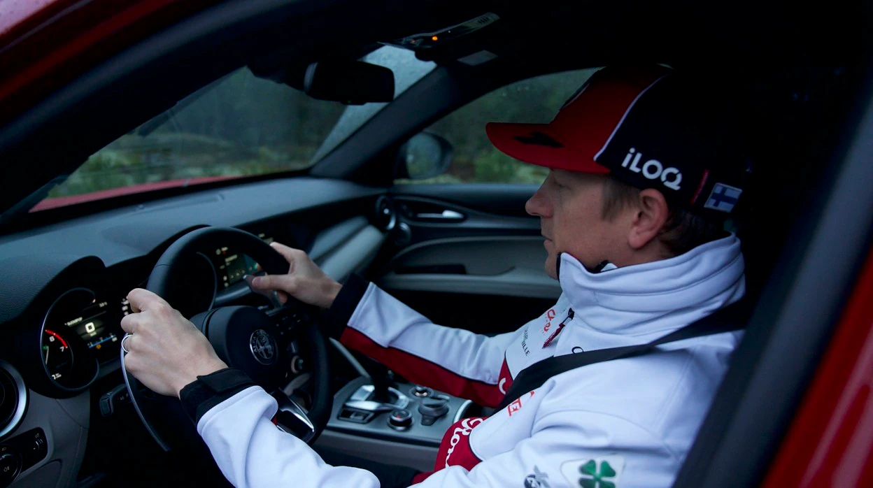 El coche de Kimi Raikkonen: caminos pedregosos, nieve o lluvias torrenciales son «desafíos cotidianos»