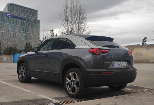 Prueba en profundidad del Mazda MX-30, SUV eléctrico con enfoque urbano