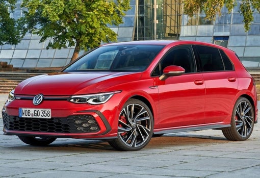 Los coches que en varias generaciones han logrado convertirse en iconos del motor