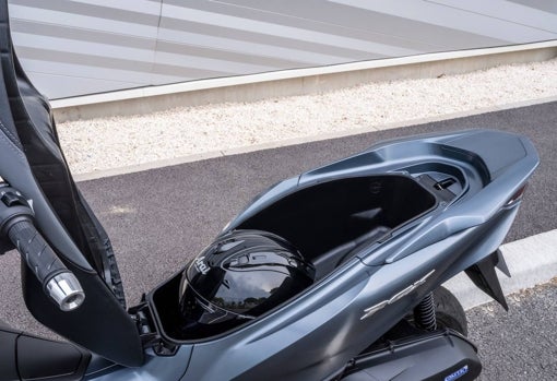 Probamos la nueva Honda PCX 125, una ciudadana con estilo