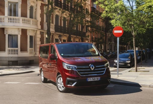 Express, Kangoo y Trafic 2021: los comerciales de Renault suben de nivel