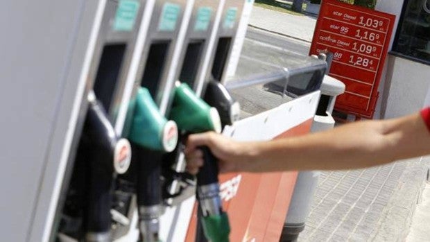 España es el país europeo donde más suben los carburantes