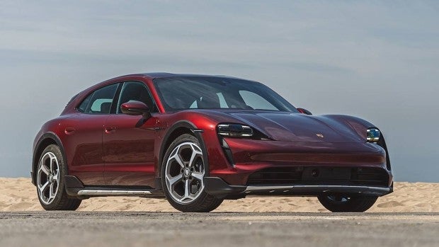 Porsche Taycan Cross Turismo: Espacio para la aventura