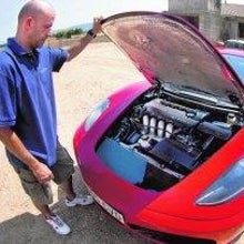 A escala, eléctricas y hasta de cartón: las increíbles réplicas de los Ferrari más deseados