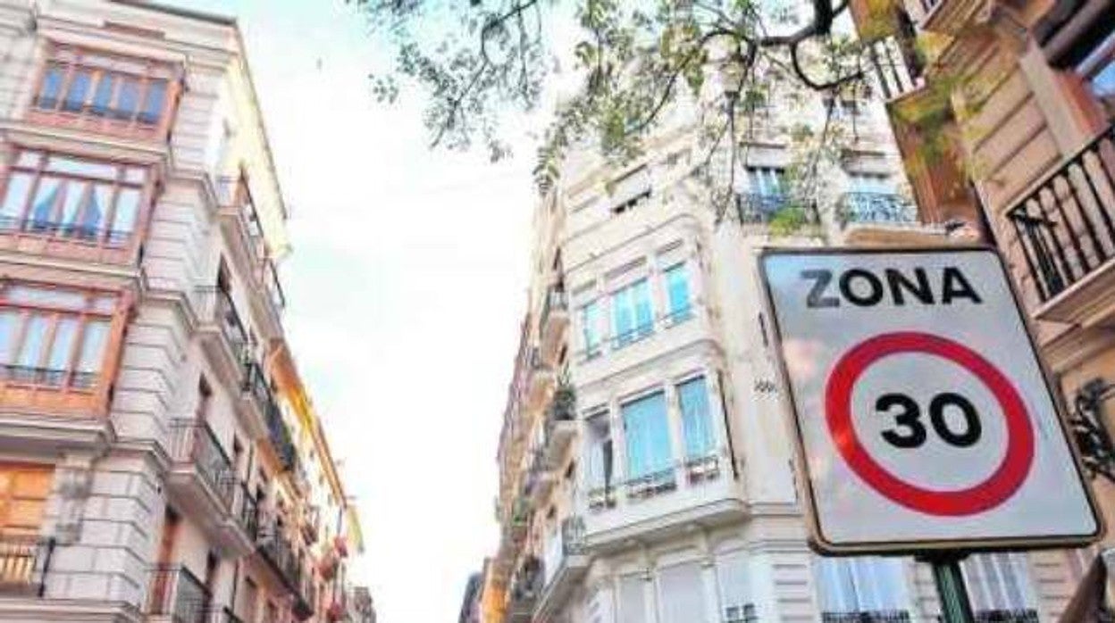 Las asociaciones de conductores recomiendan recurrir las multas por las señales fantasma