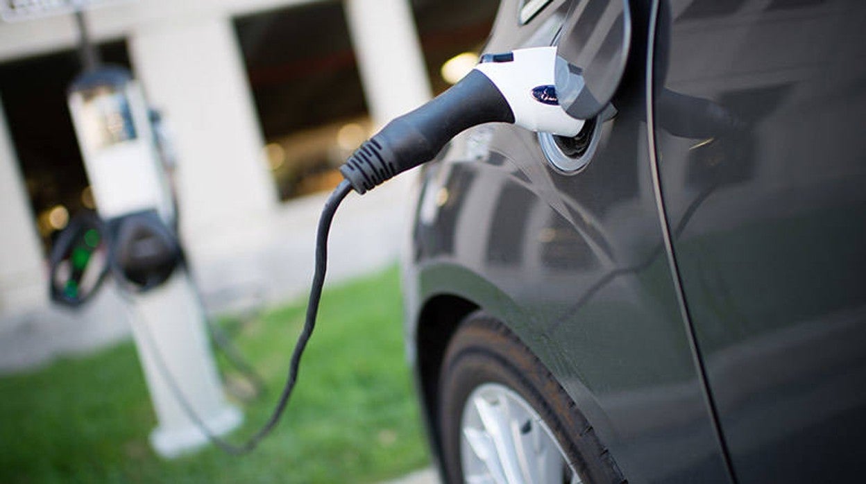 Cuánto cuesta recorrer 100 kilómetros con un coche eléctrico