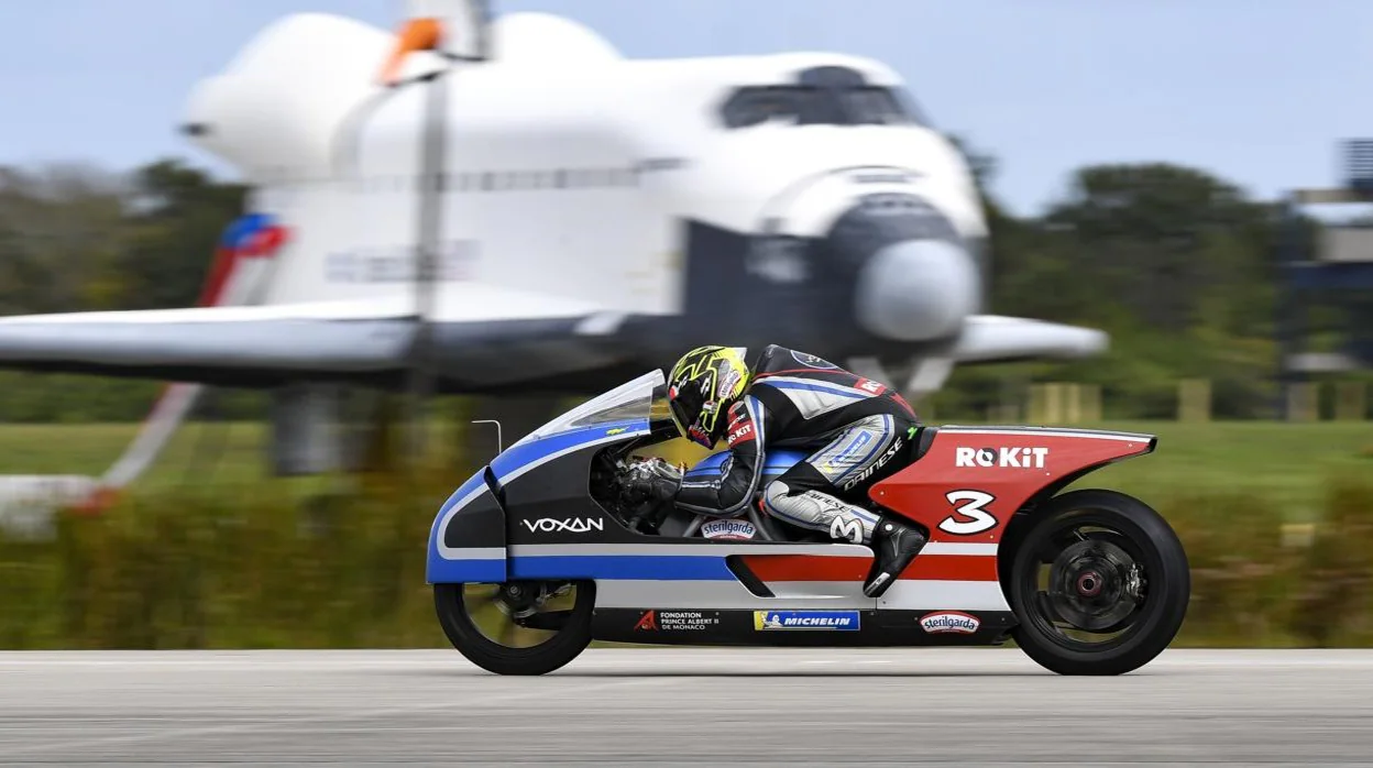 Así es la moto eléctrica más rápida del mundo que alcanza los 456 km/h