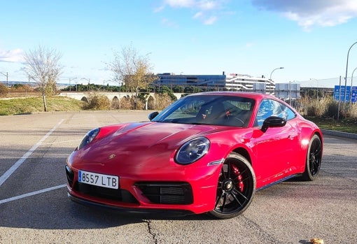 Porsche 911 GTS:  objeto de deseo