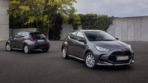 El primer híbrido de Mazda, un gemelo del Toyota Yaris