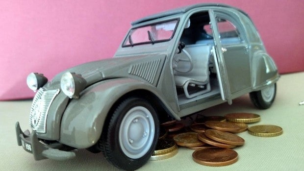 Los conductores están hartos de los excesivos impuestos que pagan por los coches