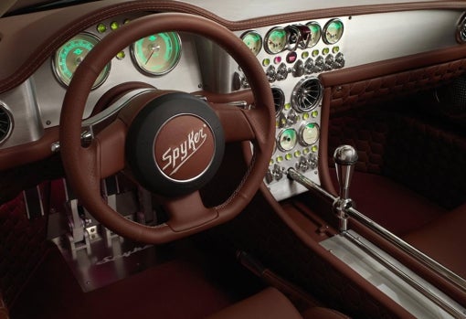 Interior del Spyker C8 Prediator de 2017