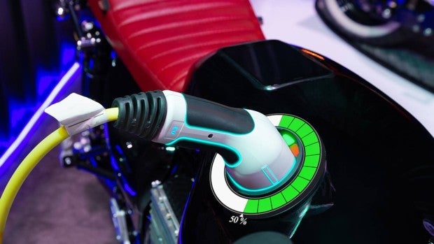 Las motos eléctricas se ponen de moda ante la subida de los carburantes