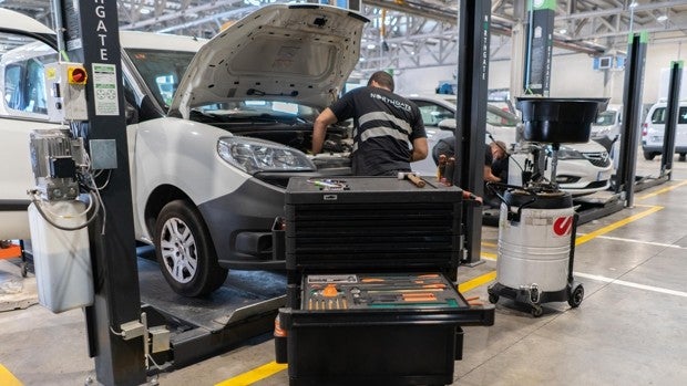 ¿Qué deberías vigilar en tu coche antes de irte de vacaciones?