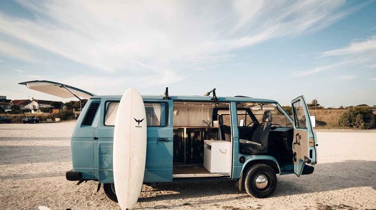 Los mejores sitios de Europa para acudir en autocaravana a practicar surf