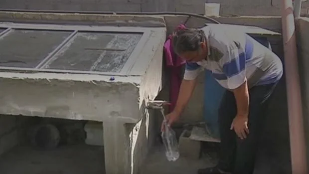 Esta es la máquina con la que el hombre ha conseguido depurar agua en Gaza