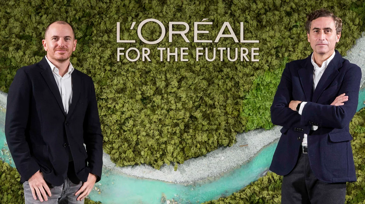 Íñigo Larraya, director de sostenibilidad y RSC y Juan Alonso de Lomas, presidente de L'Oréal España