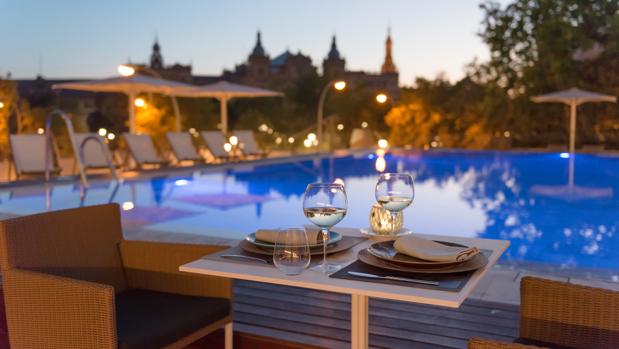 Quimera, así es la terraza del Meliá Sevilla