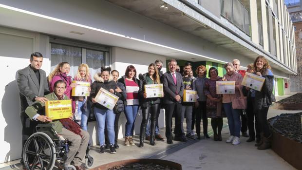 Entrega de llaves del primer «cohousing» de Sevilla