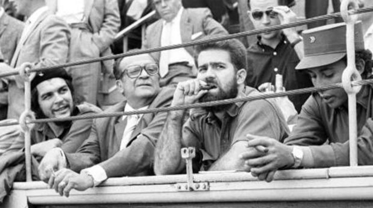 3-9-1959, el comunista argentino Ernesto Che Guevara acudió a la plaza de toros de Las Ventas