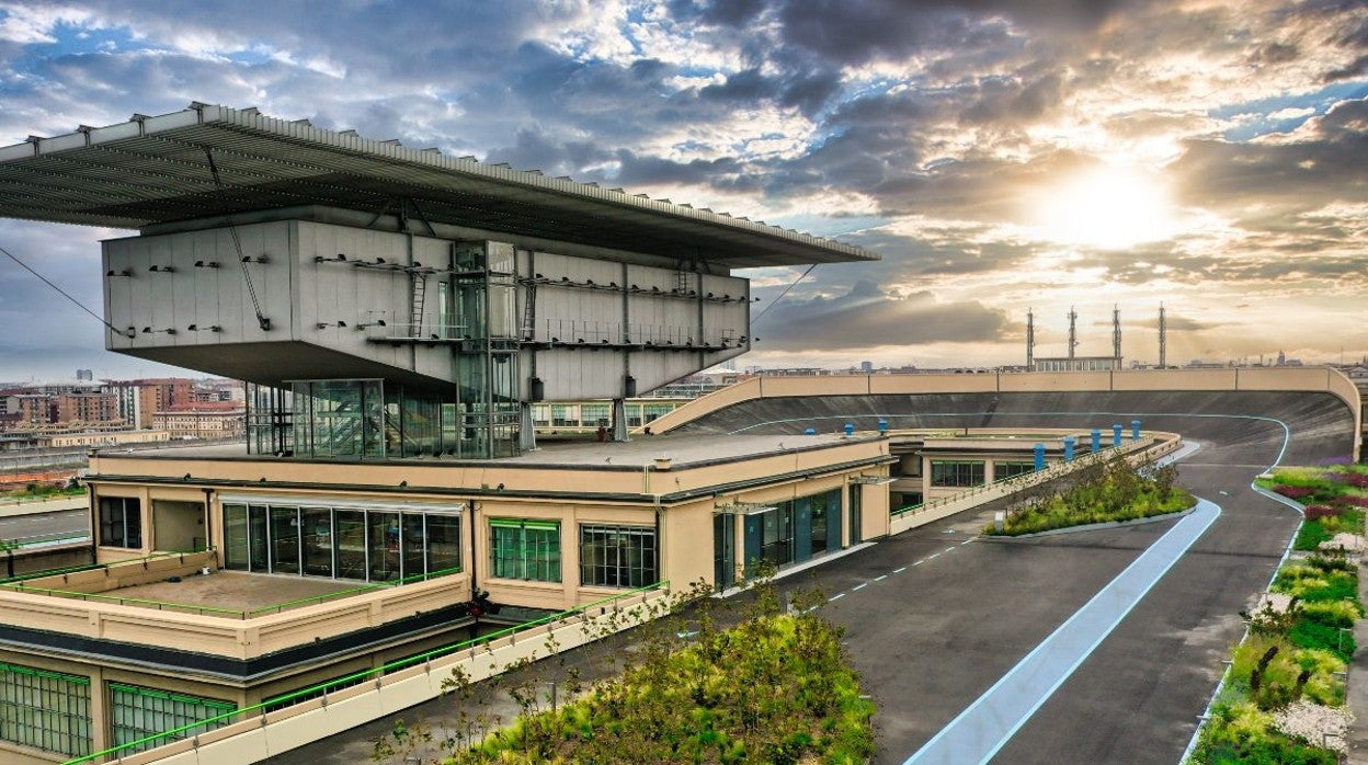 La modernizada y ajardinada pista del Edificio Lingotto.