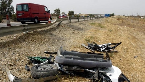 Accidente Córdoba| Cuatro heridos en una colisión frontal entre dos turismos en la A-431 en Posadas