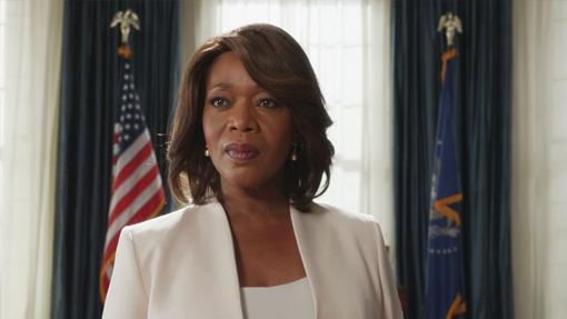 Alfre Woodard como la presidenta COnstance Payton, ¿una predicción de Michelle Obama?