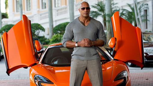 Dwayne Johnson actua en la comedia deportiva Ballers de HBO