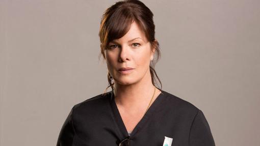 Marcia Gay Harden es la Dra. Leanne Rorish de Code Black