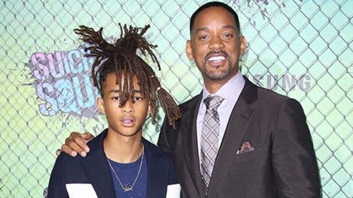 Jaden (i) y su padre Will Smith.