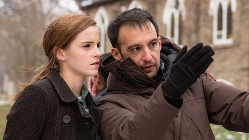Amenábar dirige a Emma Watson en la película 'Regresión'.
