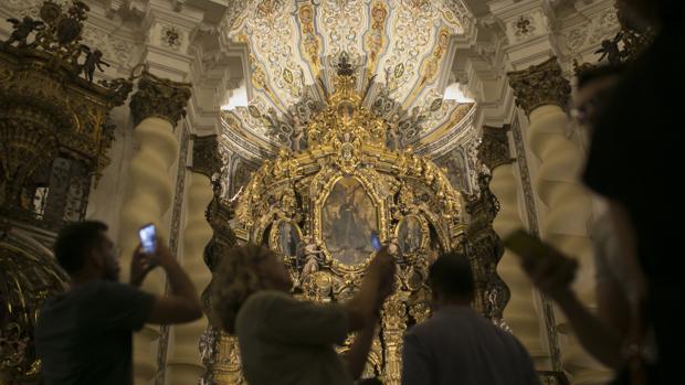 El barroco más puro en Sevilla: visita a San Luis de los Franceses