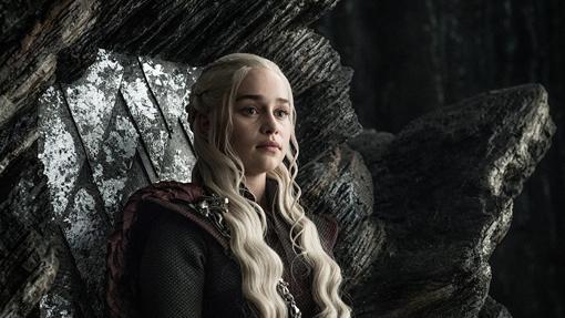 Emilia Clarke es Daenerys Targaryen en la serie 'Juego de tronos'.