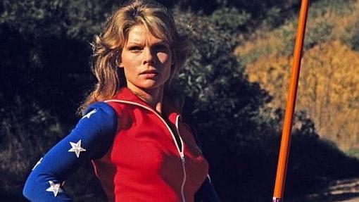 Cathy Lee Crosby como Wonder Woman