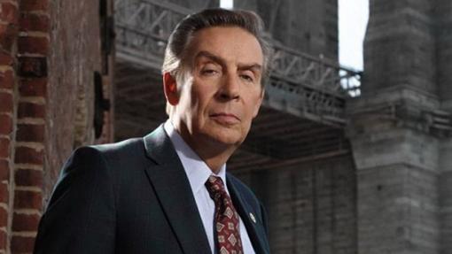 Jerry Orbach como Lennie Briscoe en los 90