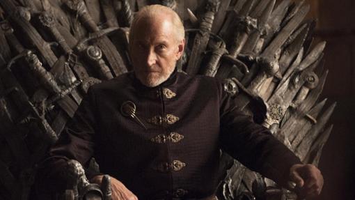 Charles Dance en Juego de Tronos