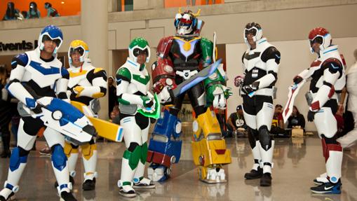 Super currado cosplay grupal de Voltron