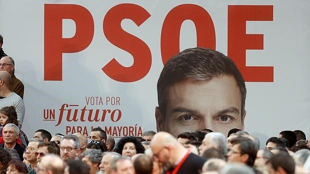 Mitin del PSOE en Valencia