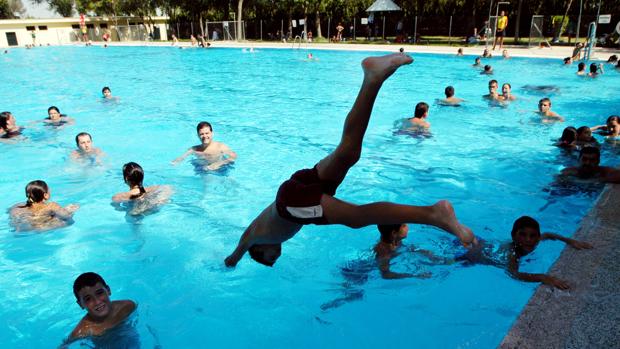 Los veranos no serían los mismos sin las piscinas