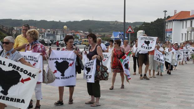 Manifestación en favor del acercamiento de los presos de ETA.