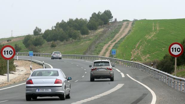 En la carretera hay que moderar siempre la velocidad