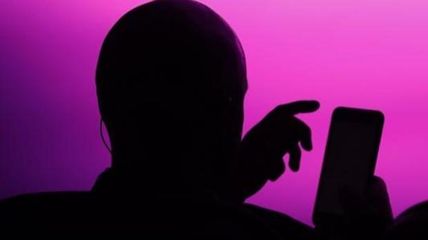 Kichi, a través de la pecera