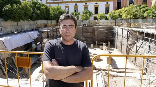 Miguel Ángel Tabales, arqueólogo del Patio de Banderas